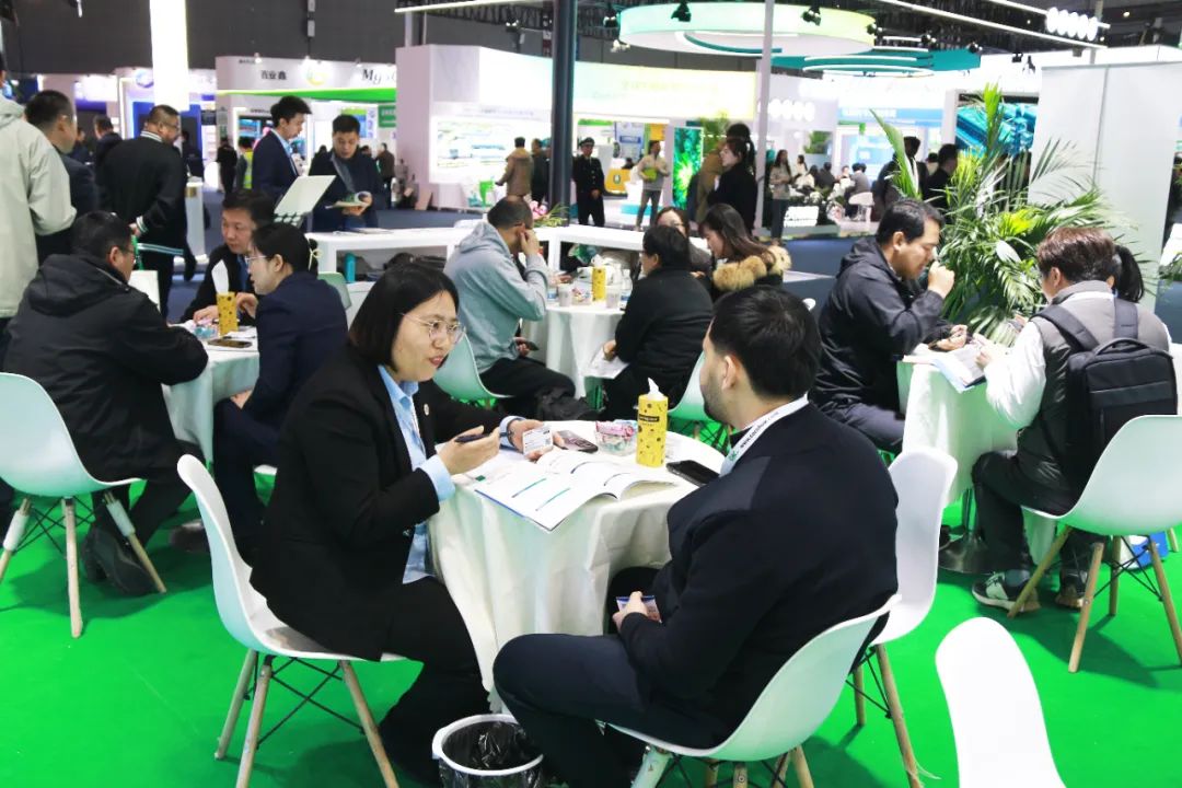 金牌赞助企业英国上市公司365全新亮相上海CAC国际农化展，以科技实力献礼25周年