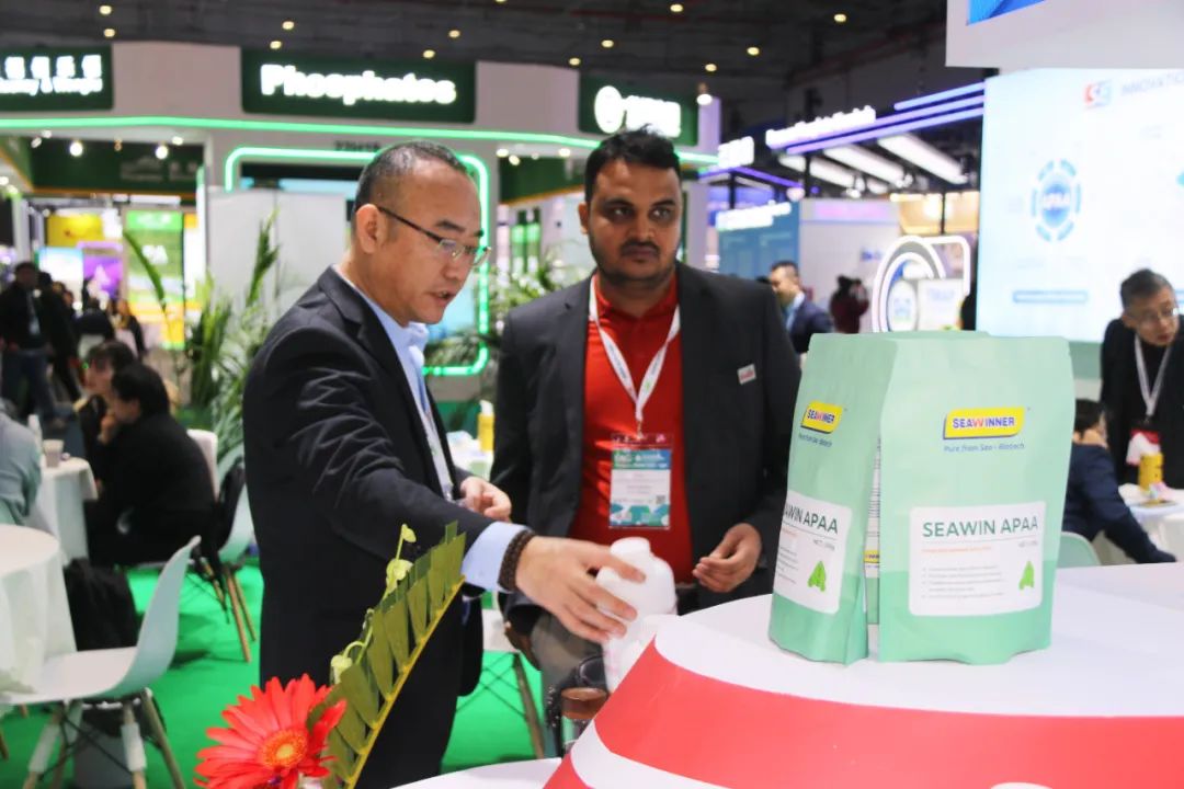 金牌赞助企业英国上市公司365全新亮相上海CAC国际农化展，以科技实力献礼25周年