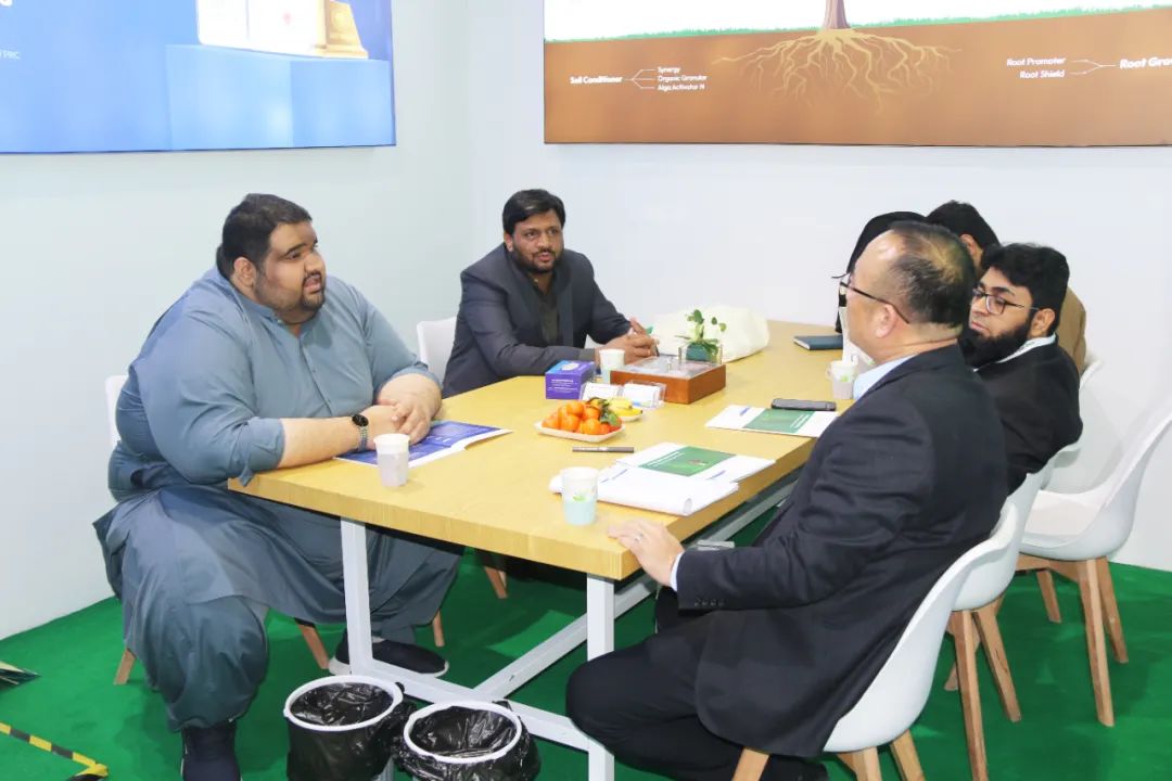 金牌赞助企业英国上市公司365全新亮相上海CAC国际农化展，以科技实力献礼25周年